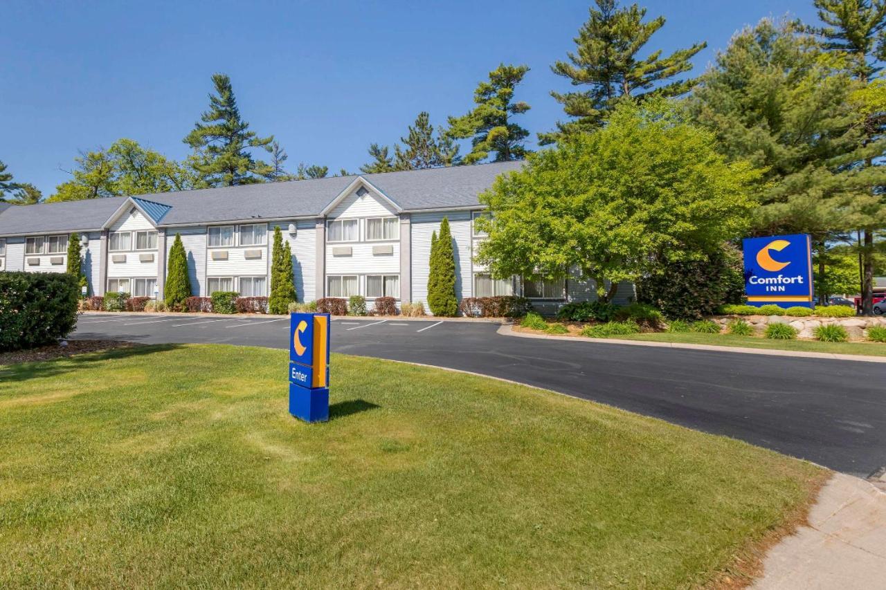 Comfort Inn Traverse City Exterior foto