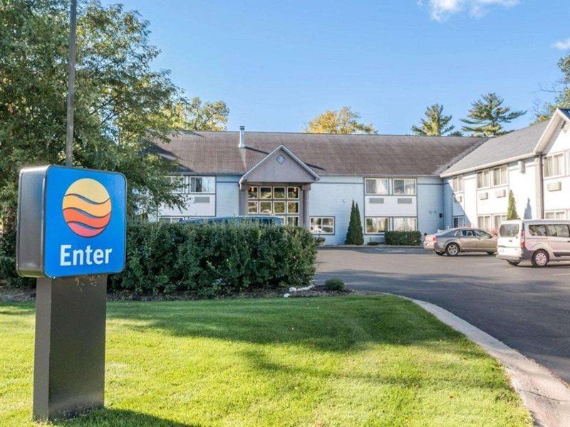 Comfort Inn Traverse City Exterior foto