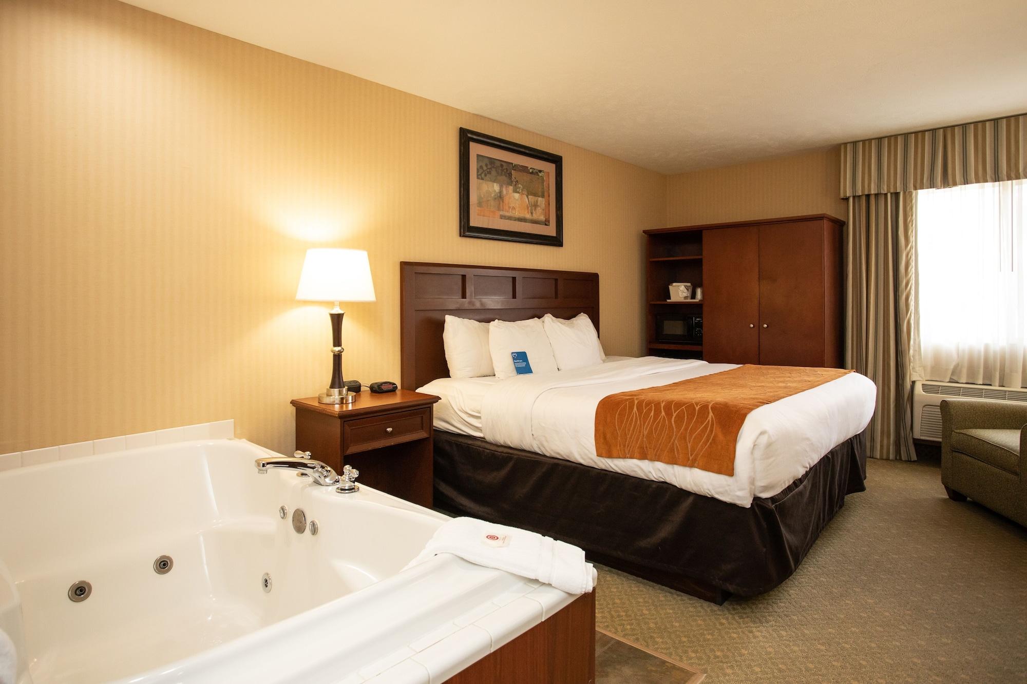 Comfort Inn Traverse City Exterior foto