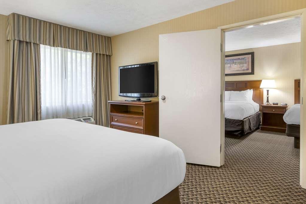 Comfort Inn Traverse City Quarto foto