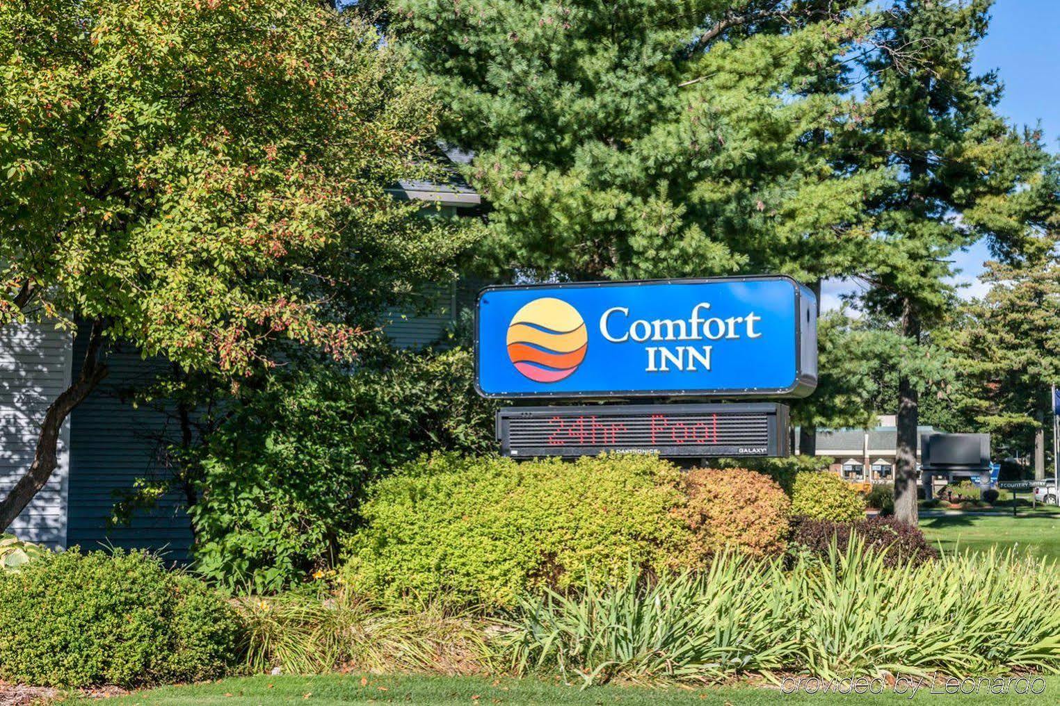 Comfort Inn Traverse City Exterior foto